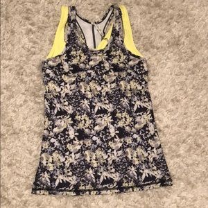 Lululemon tank top with built in sports bra